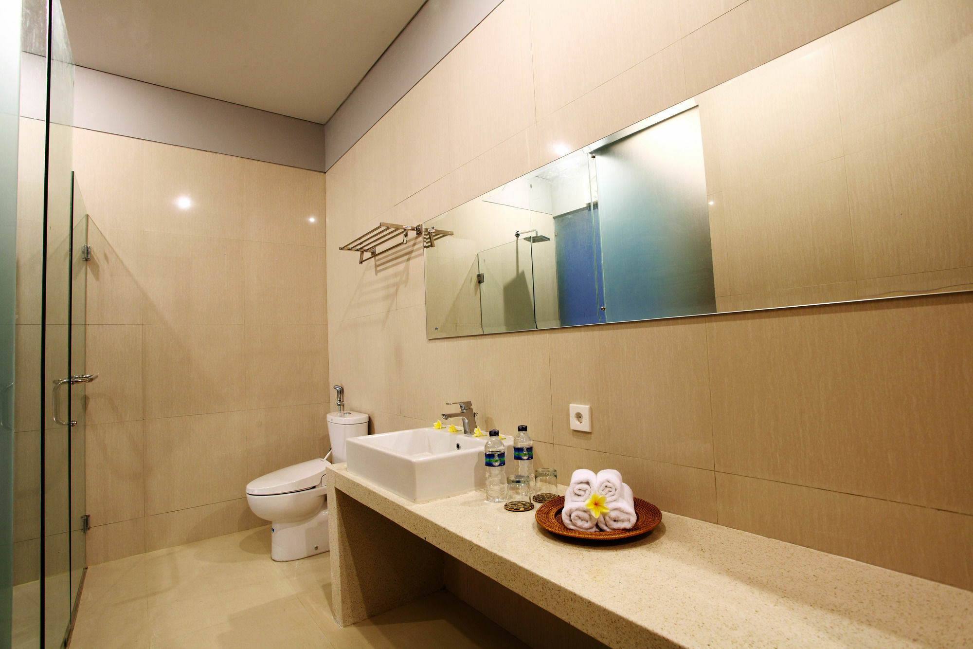 Nitya Loka Villas Kuta  Exterior photo