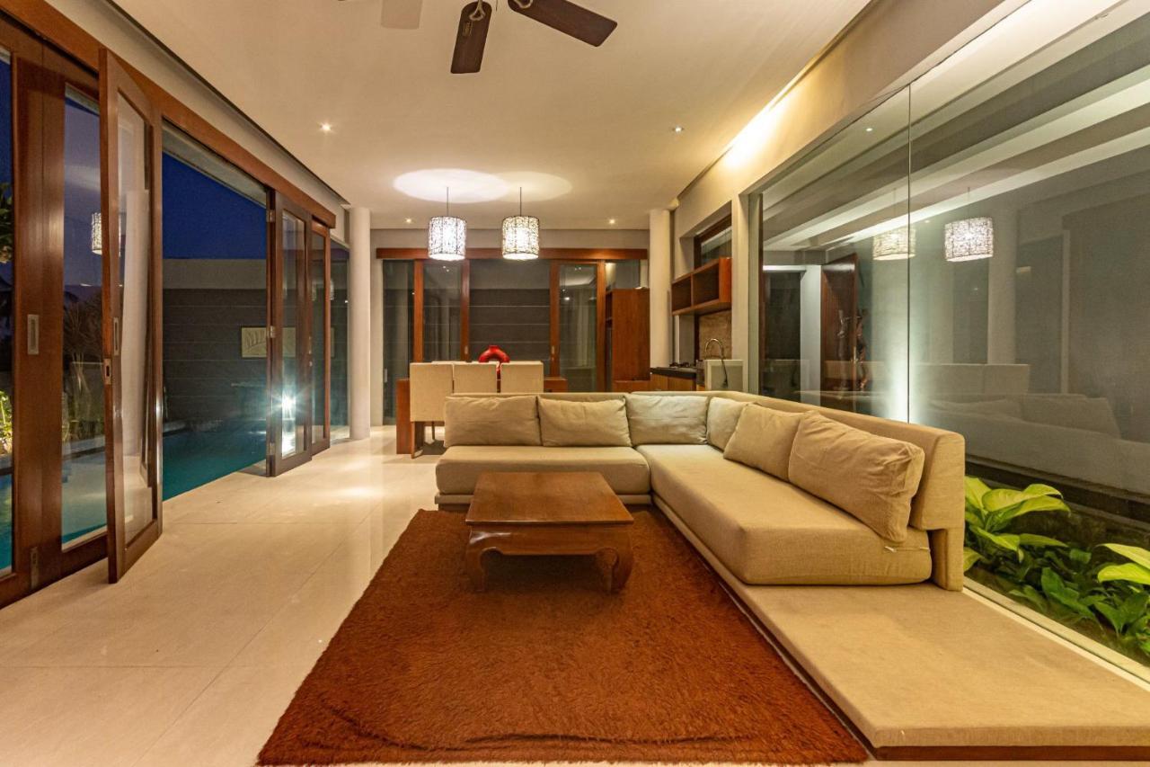 Nitya Loka Villas Kuta  Exterior photo